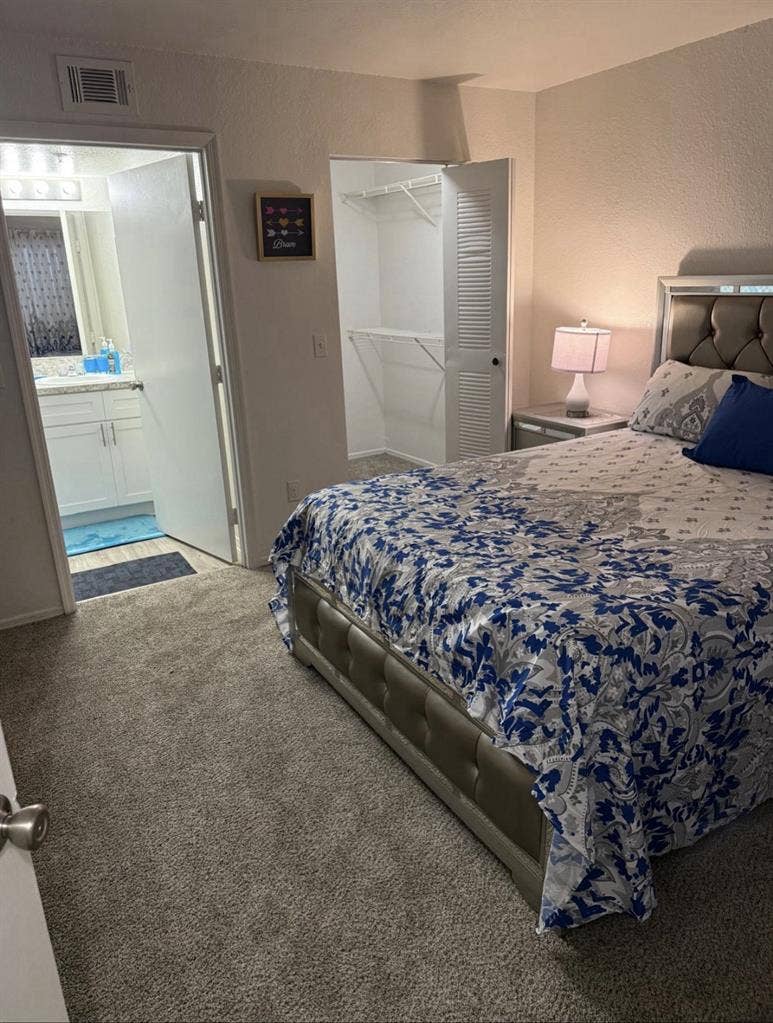 FURNISHED ROOM IN 32839