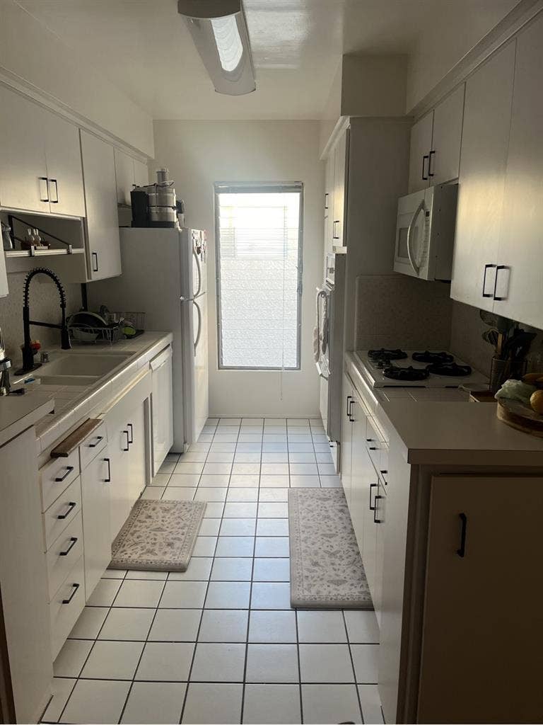 Private 1bed+1bath in a 2bed+2bath