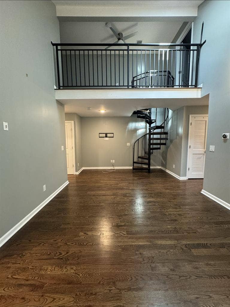 Furnished Bedroom w/ shared Bath