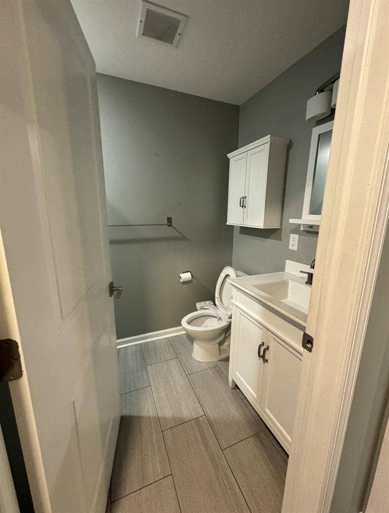 Furnished Bedroom w/ shared Bath