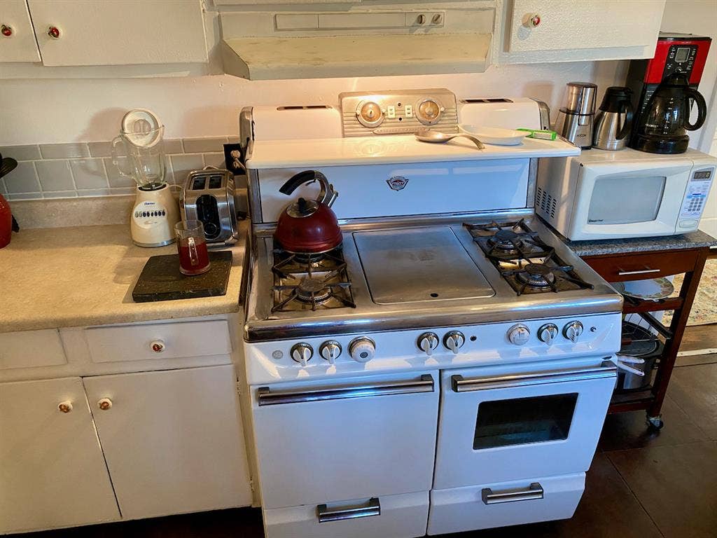 Room in Leimert Park UTIL INCLUDED!