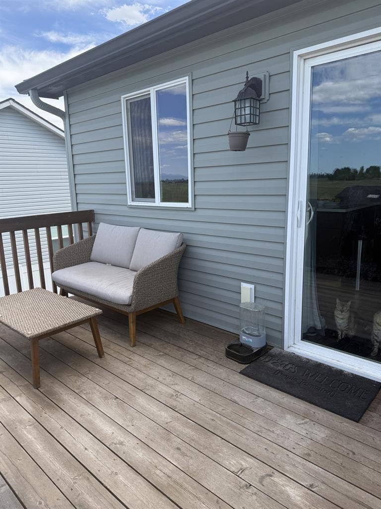 near Fairchild AFB | Available ASAP