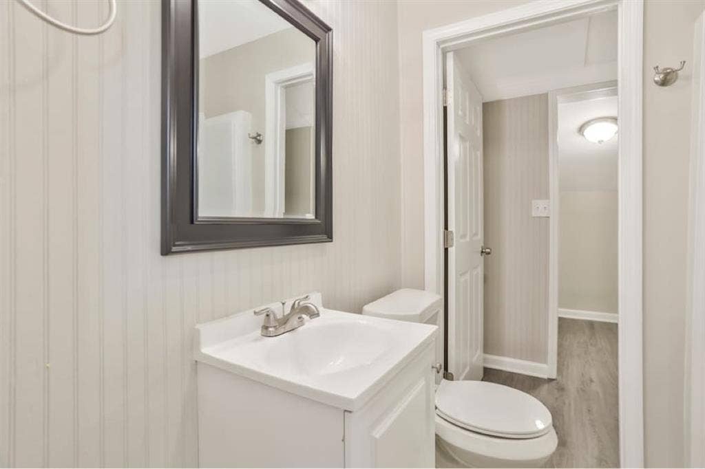 3 BR/2 BA HOME AVAILABLE FOR RENT!!