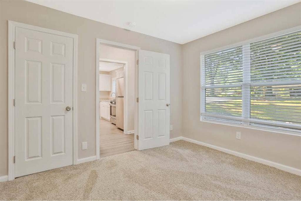 3 BR/2 BA HOME AVAILABLE FOR RENT!!