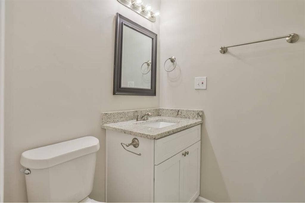3 BR/2 BA HOME AVAILABLE FOR RENT!!
