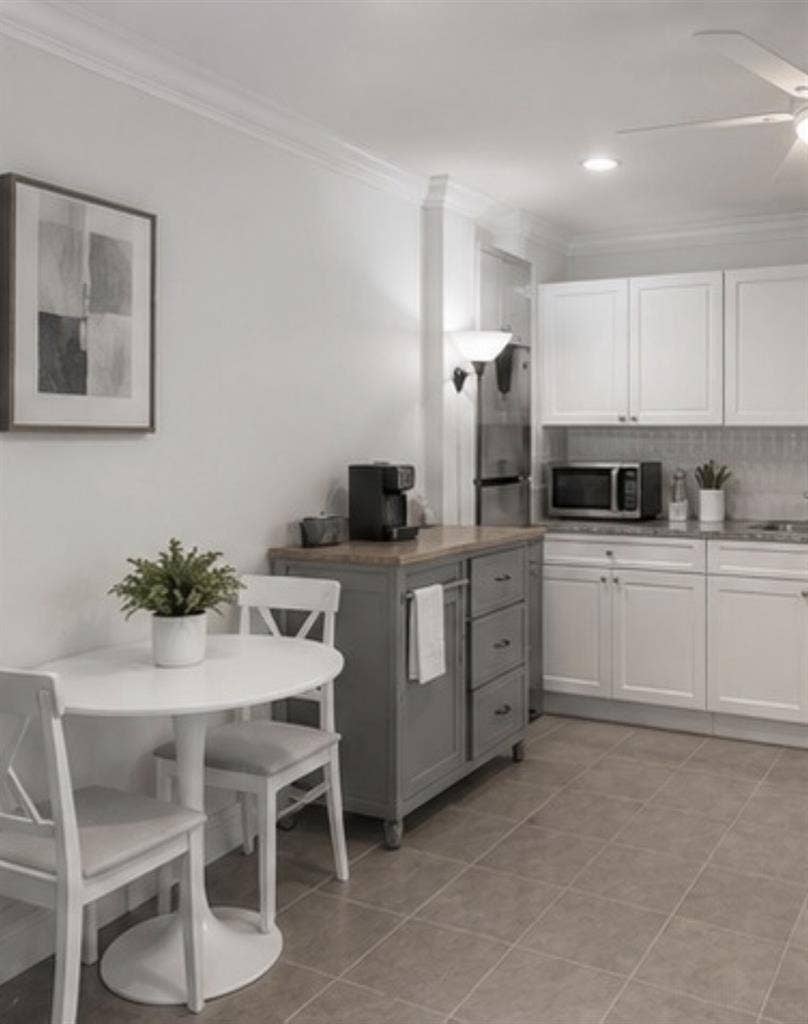 Apartment 1/1 for rent $1800