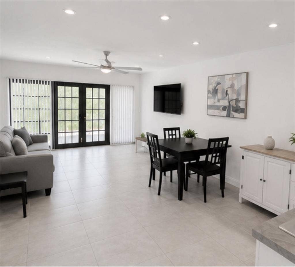 Apartment 1/1 for rent $1800