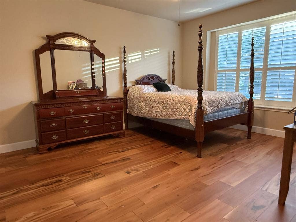 Room furniture Stone Oak