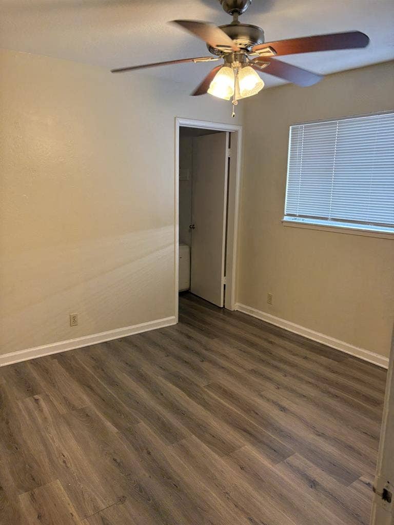 3 bedroom 2 bath duplex near midton