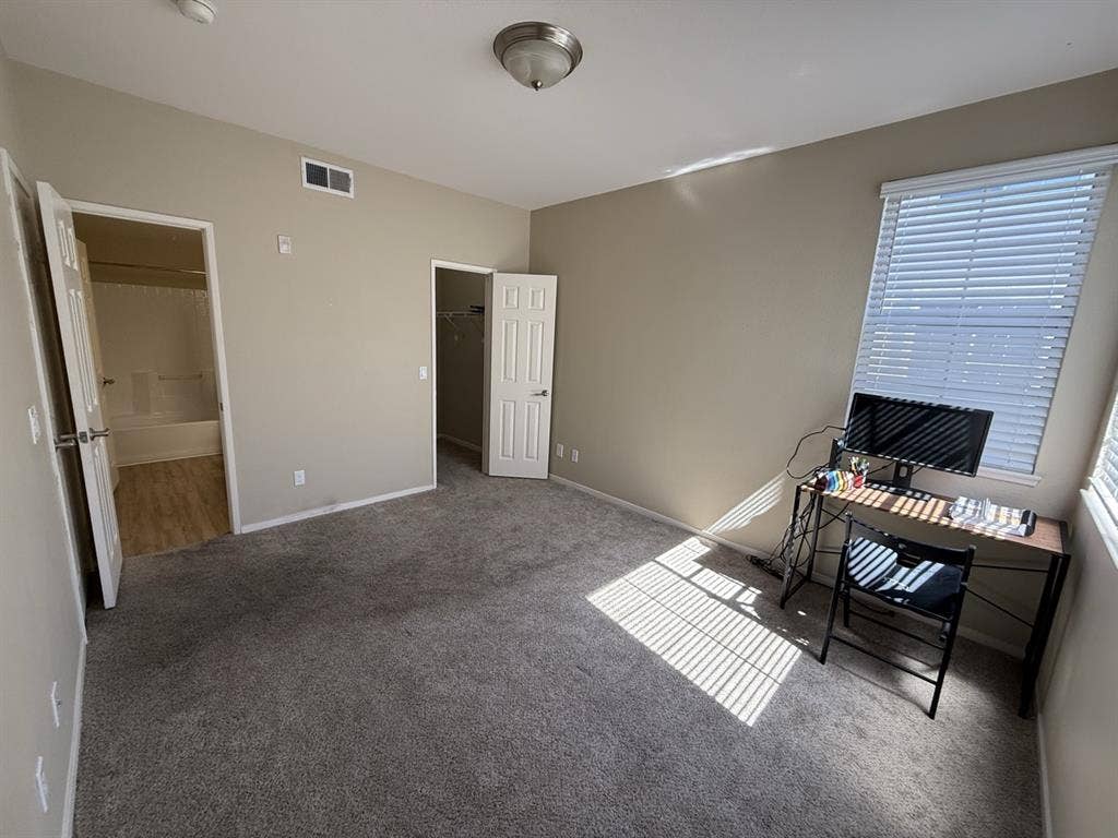 June 1 roommate needed
