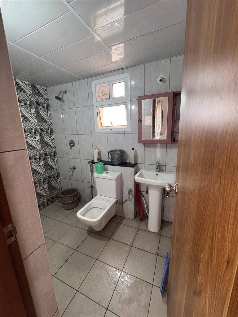 Looking for a Male Flatmates