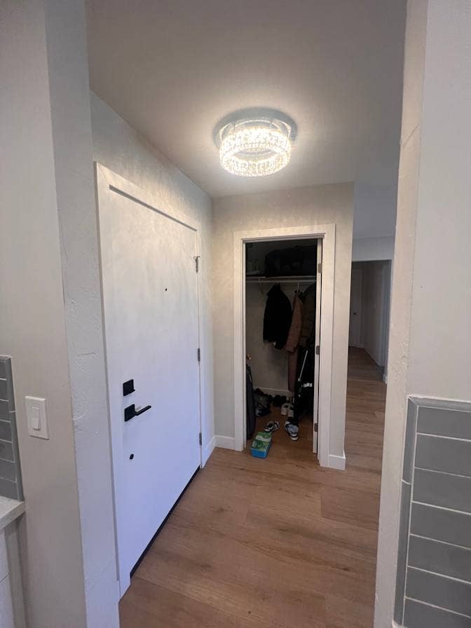 Furnished/Clean Room for Rent