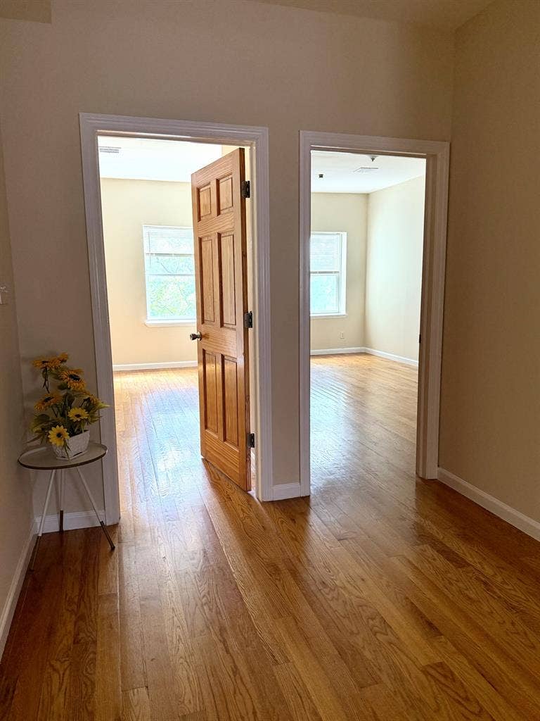 Room for rent- Newark Ave JSQ