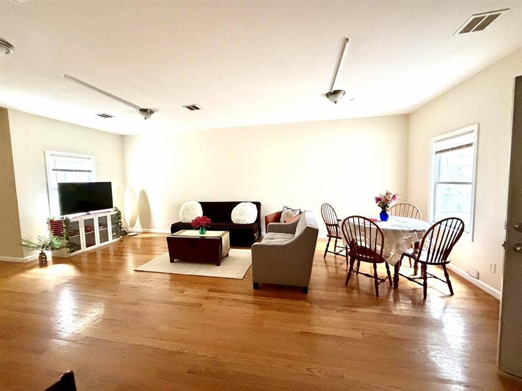 Room for rent- Newark Ave JSQ
