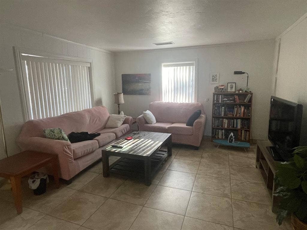 Roommate wanted