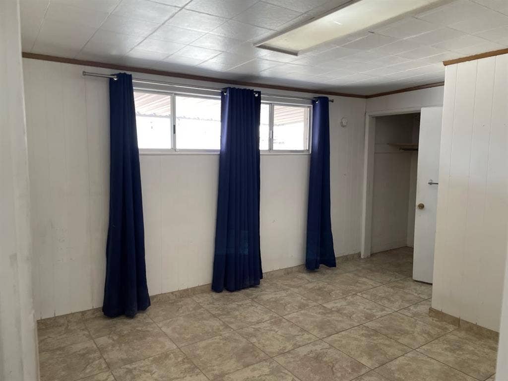 Roommate wanted