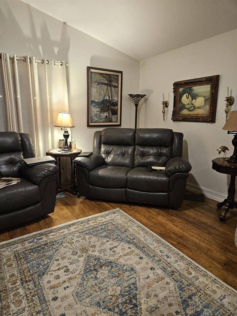 Roommate Wanted