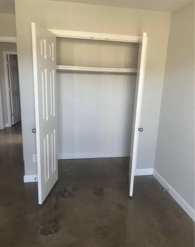 ROOM 4 RENT