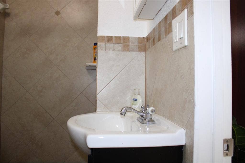 Stunning suite near hard rock!