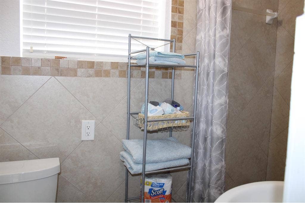 Stunning suite near hard rock!