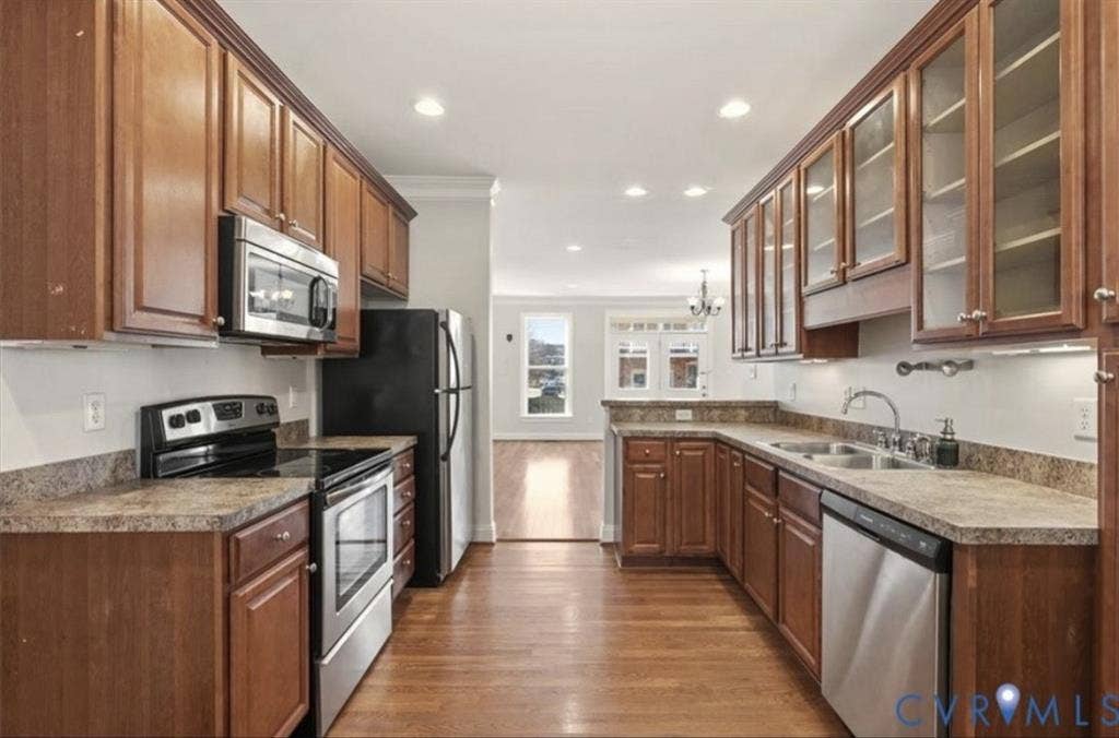 Looking to rent out a room!