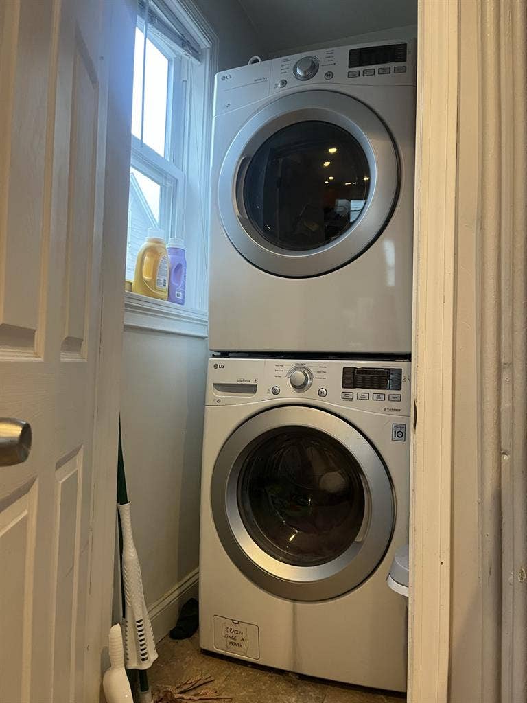 Four bed flat in Brighton