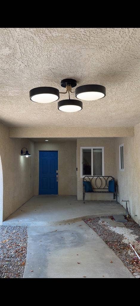 3 bedroom house in Palm Springss