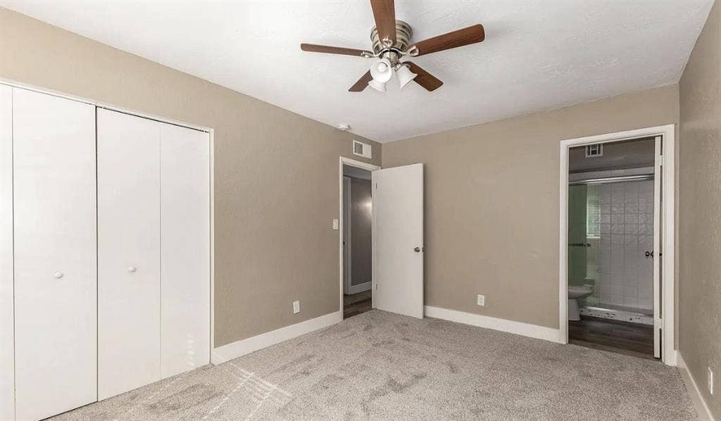 Private room in clean quiet home