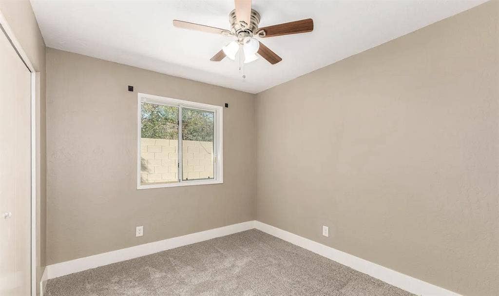 Private room in clean quiet home