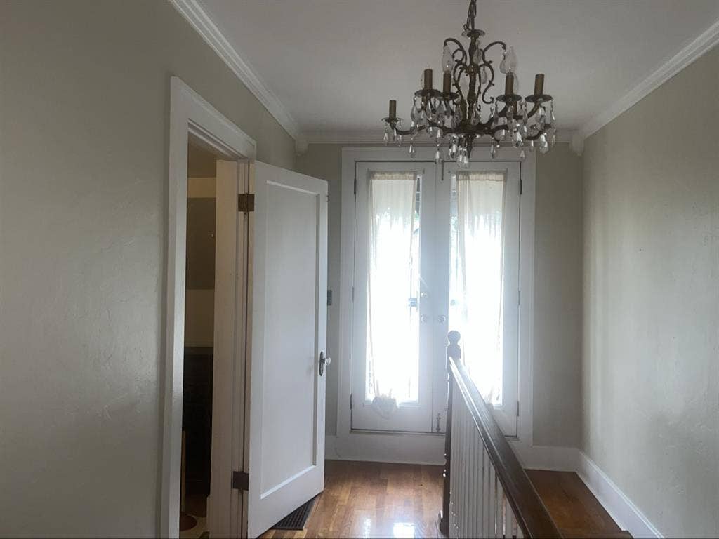 Suite for rent