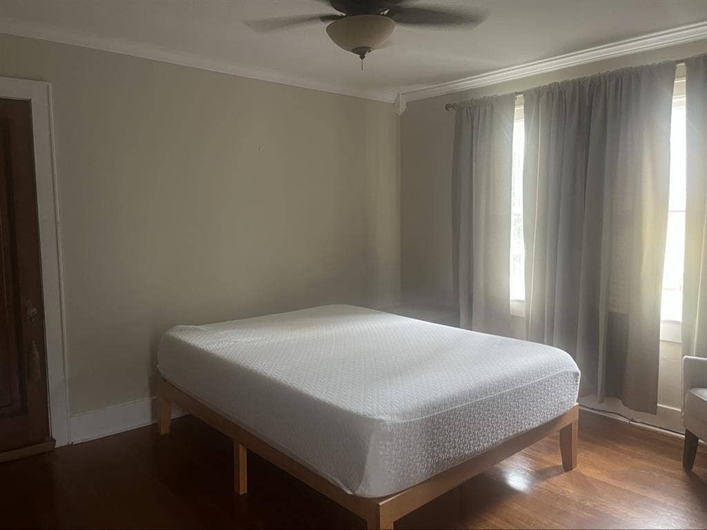 Suite for rent