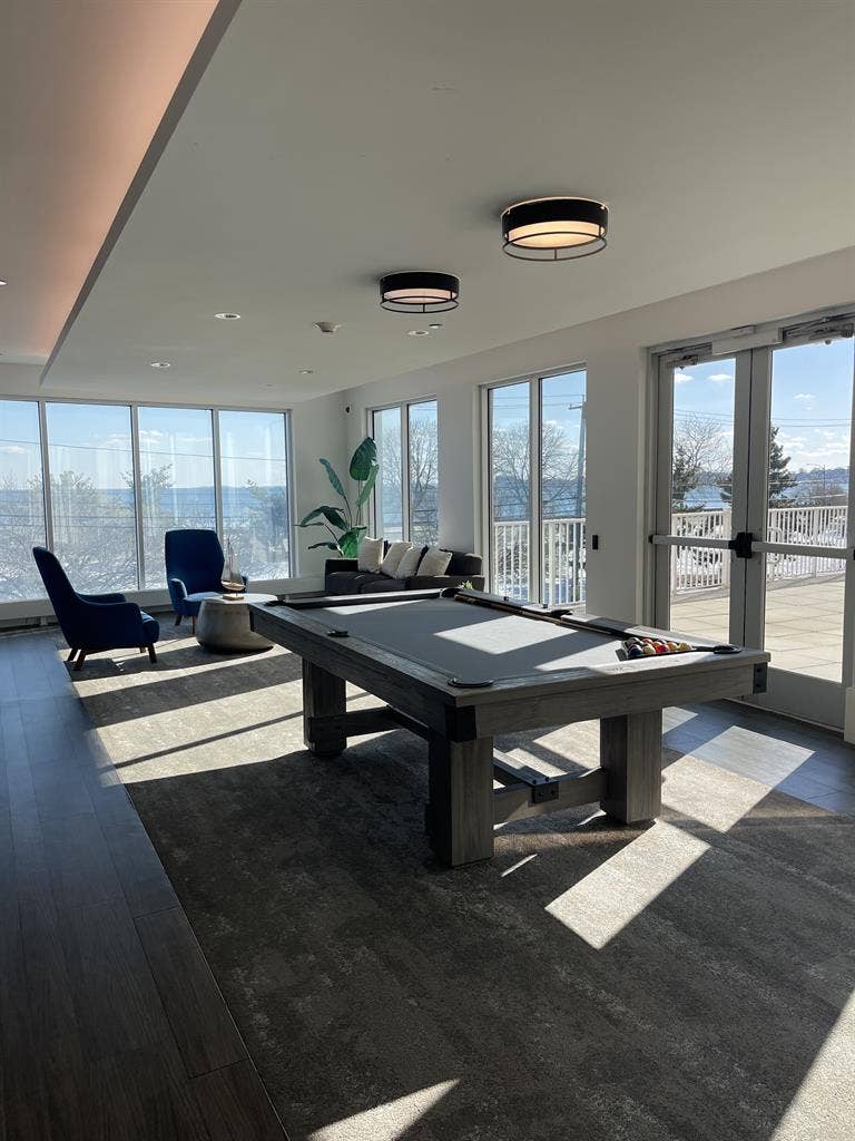 Summer Room to Sublet