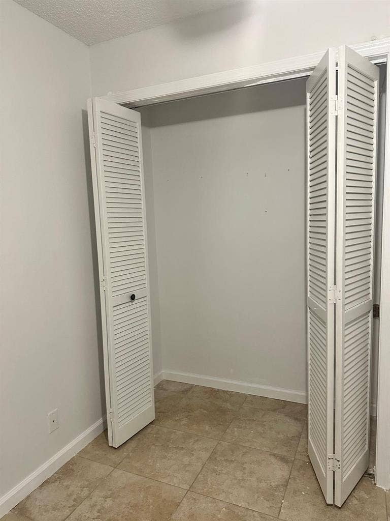 Efficiency for rent