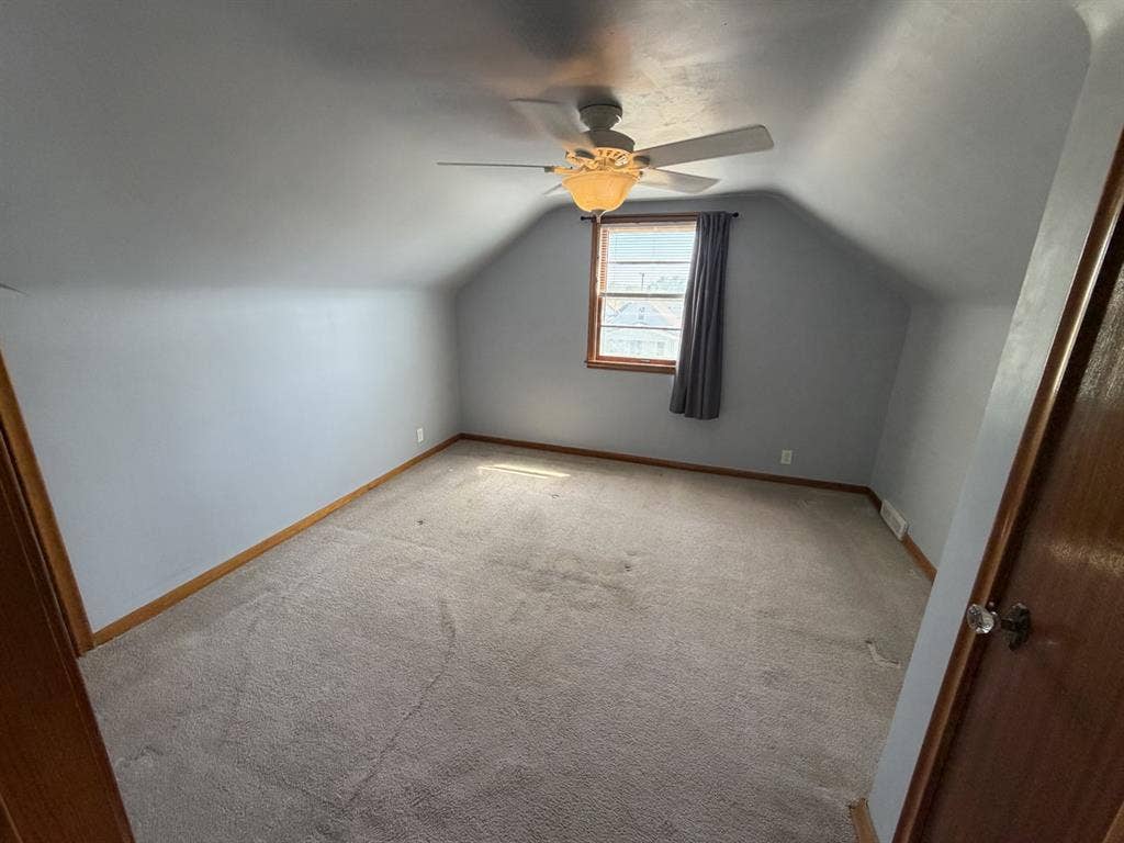 Apartment in South Omaha!
