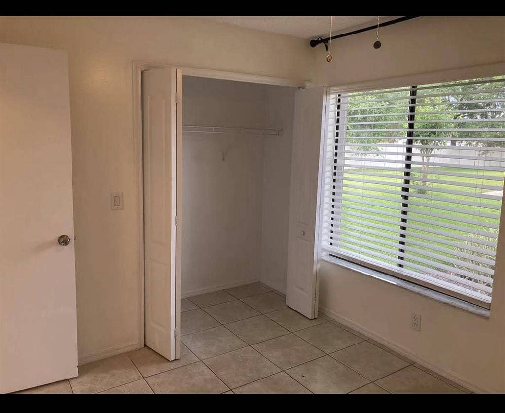 Alquilo habitación para mujerres