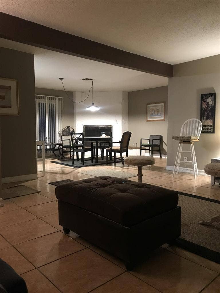 Private Single Room for Month Rent