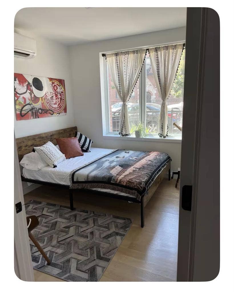 Duplex in Bushwick/Rigdewood area