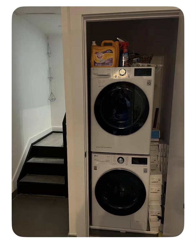 Duplex in Bushwick/Rigdewood area