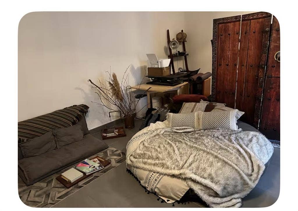 Duplex in Bushwick/Rigdewood area
