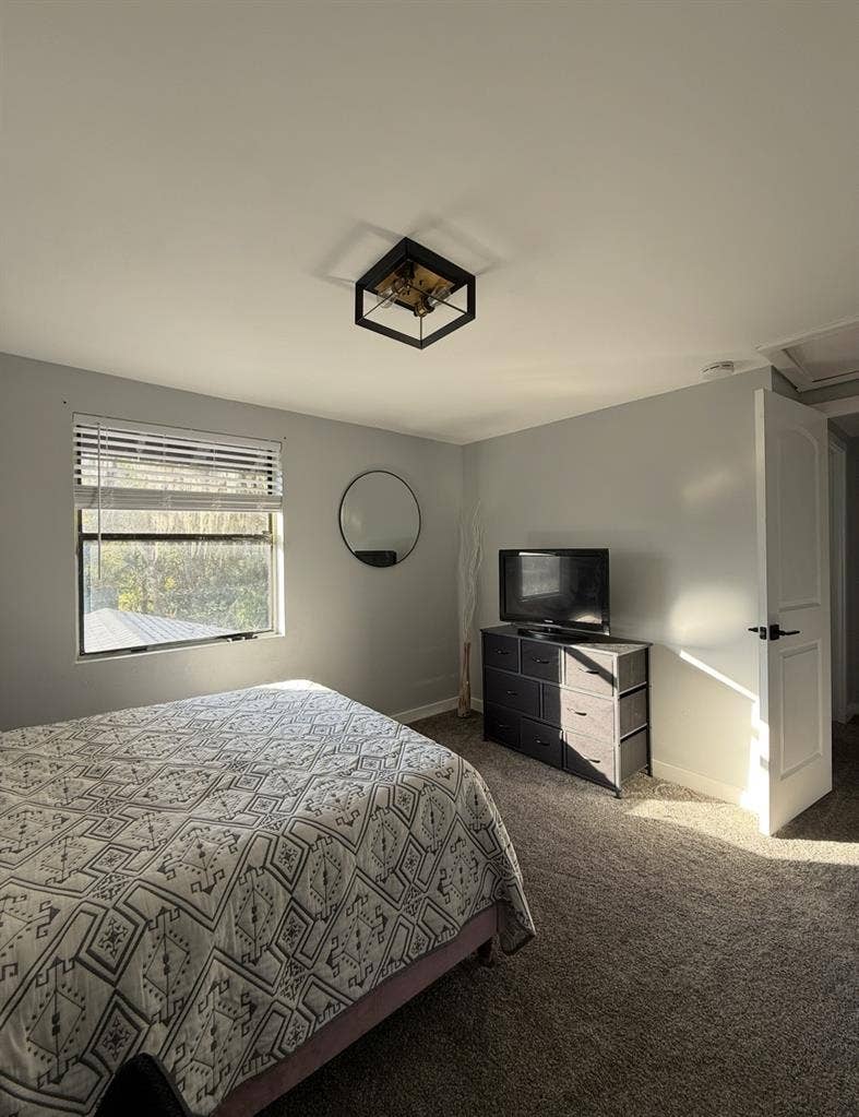 Private Furnished Room