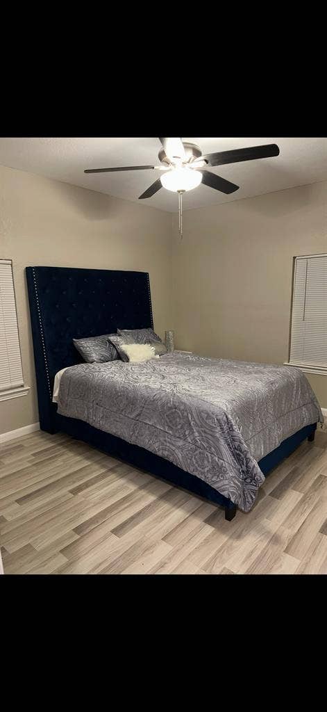 Spacious Room/Private Bath - Dallas