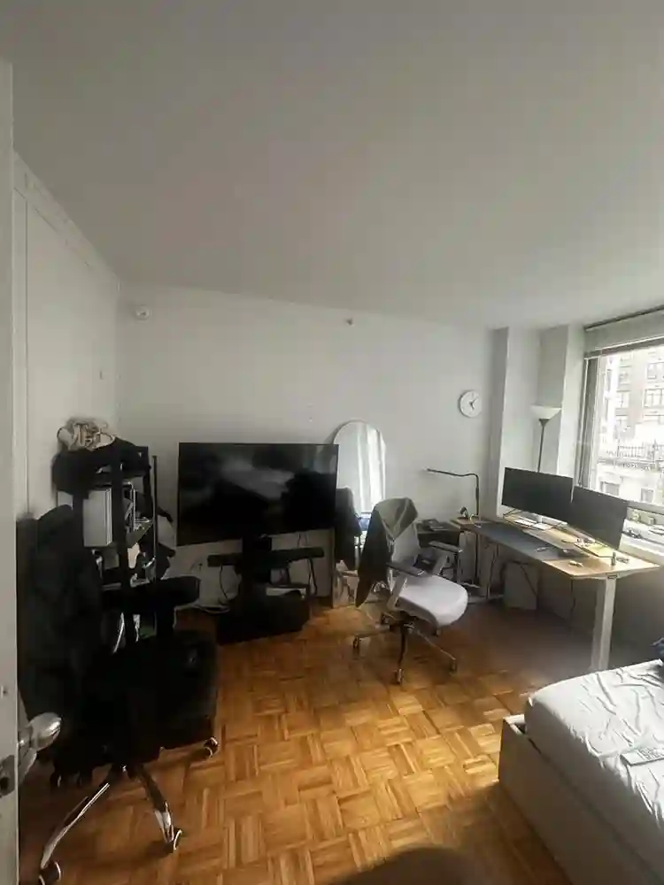 Hudson Yards Private room for rent