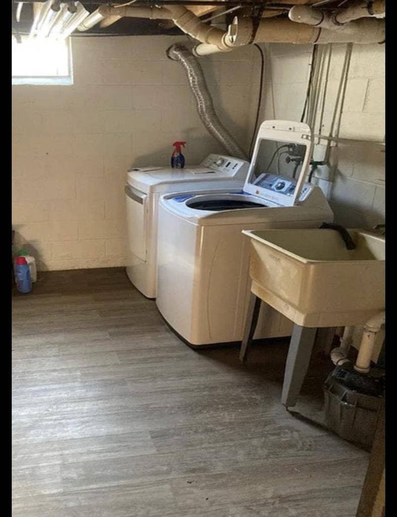 Looking for a 4th Roommate