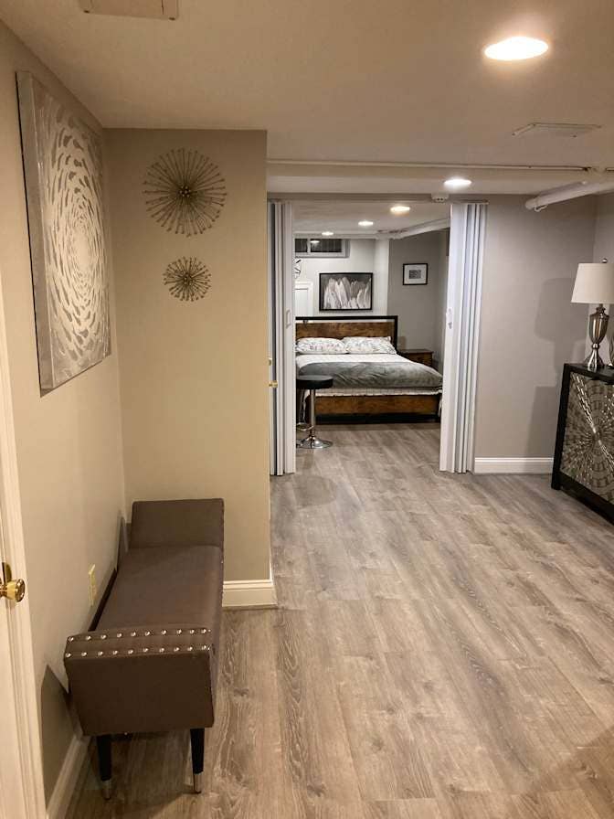 Clean Room for Rent