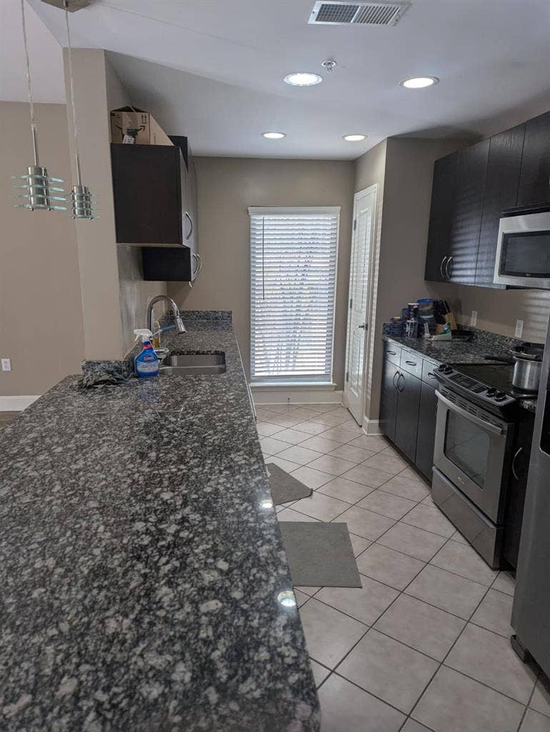 Summer Sublease - Northside Dr