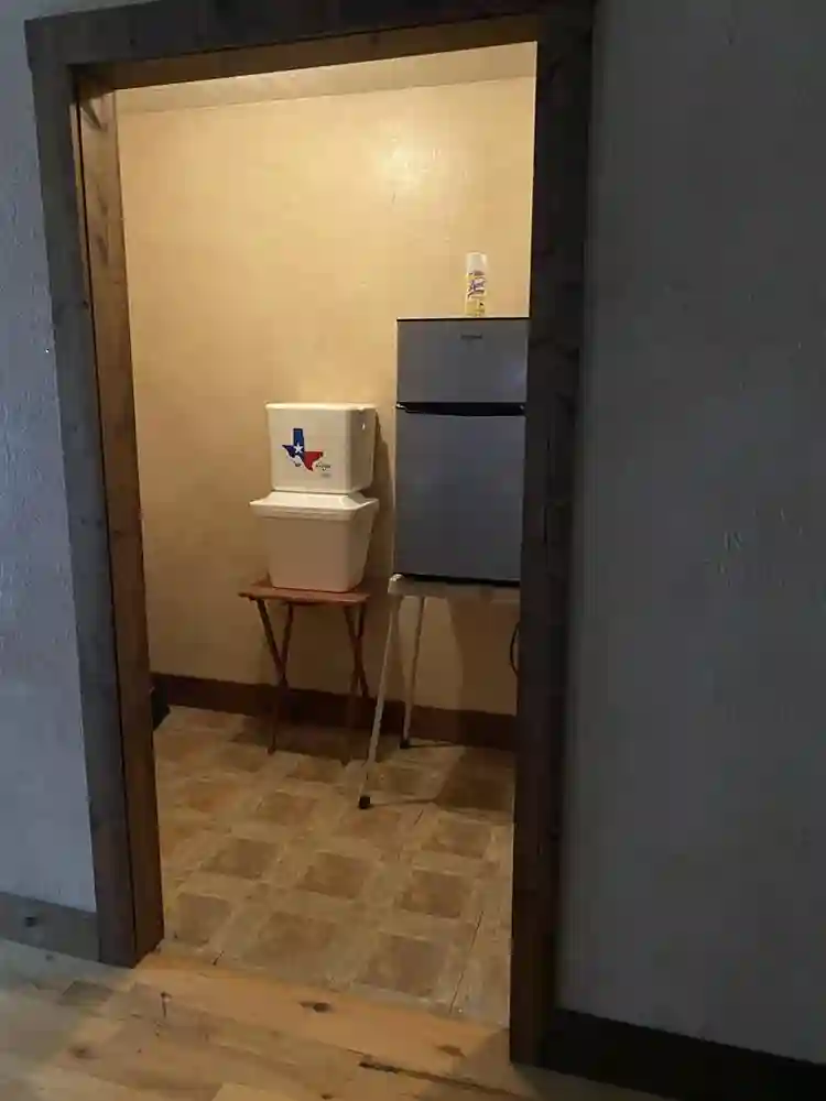 Immediate move-in Loft apt