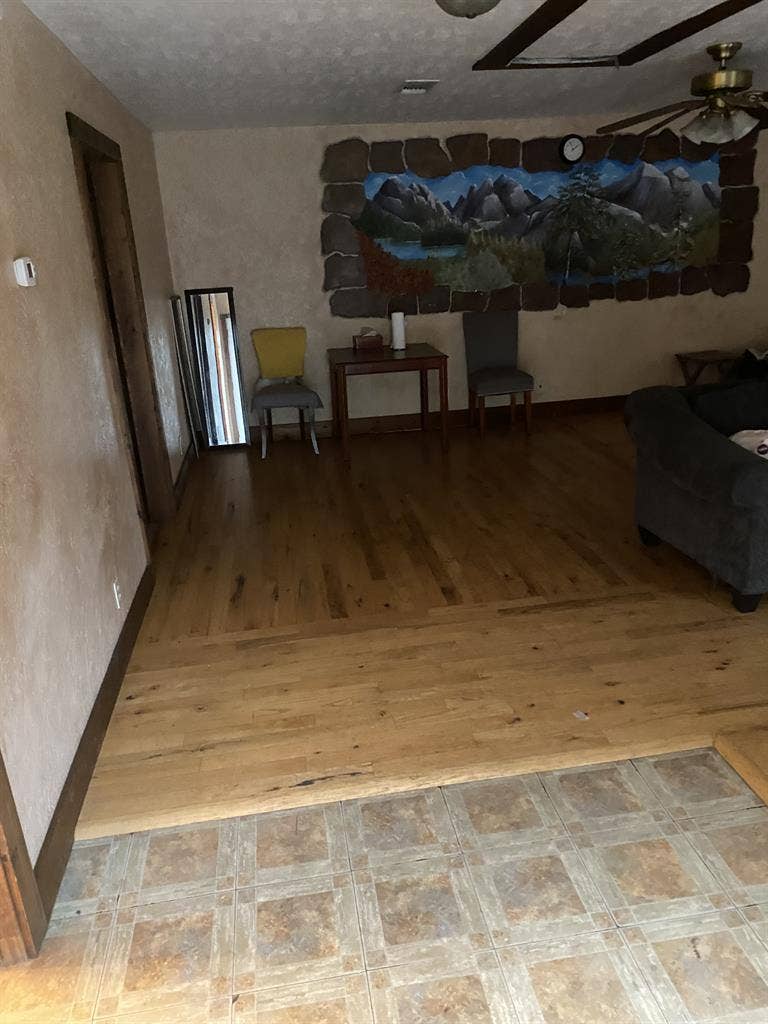 Immediate move-in Loft apt
