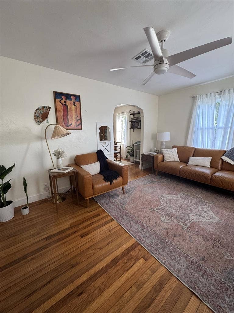 $1,000/month all utilities