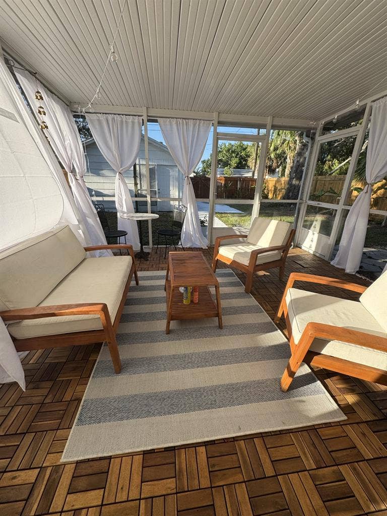 $1,000/month all utilities