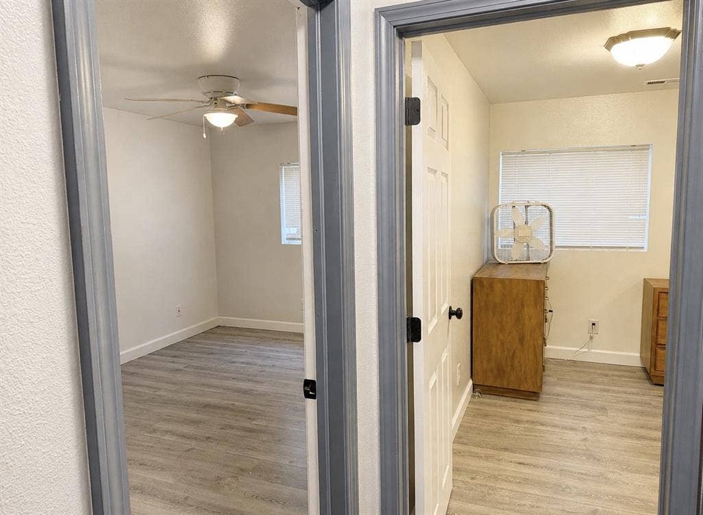 Female roommates wanted june-july!